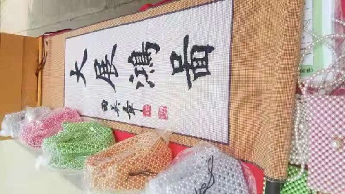 加工手套手工活與串珠手工活，哪個(gè)更占優(yōu)勢(shì)？(圖1)