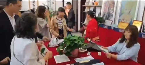 讓更多人在這里收獲成長！--- --- 記手工之家第五期全國優(yōu)秀繡娘培訓(xùn)會(huì)開啟