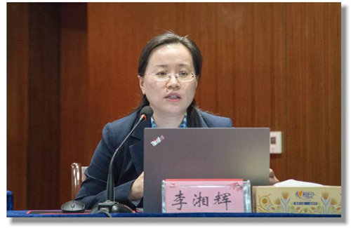 宜化集團(tuán)召開(kāi)第二十個(gè)黨風(fēng)廉政建設(shè)宣傳教育月活動(dòng)動(dòng)員暨集團(tuán)黨委中心組第五次集中(擴(kuò)大)學(xué)習(xí)會(huì)議(圖2) 宜化集團(tuán)召開(kāi)第二十個(gè)黨風(fēng)廉政建設(shè)宣傳教育月活動(dòng)動(dòng)員暨集團(tuán)黨委中心組第五次集中(擴(kuò)大)學(xué)習(xí)會(huì)議(圖2)