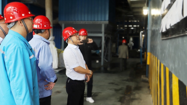 王大真調(diào)研指導(dǎo)分子公司主題教育和安全生產(chǎn)工作(圖3) 王大真調(diào)研指導(dǎo)分子公司主題教育和安全生產(chǎn)工作(圖3)