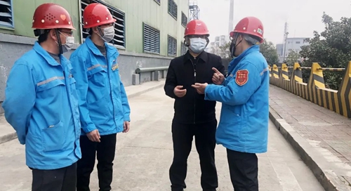 王大真到楚星公司、松滋肥業(yè)檢查疫情防控及安全生產(chǎn)情況(圖2)