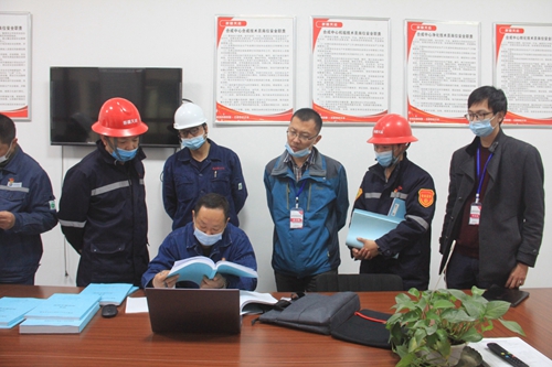 國務(wù)院安委辦?；分攸c縣專家組到新疆天運開展安全生產(chǎn)指導(dǎo)服務(wù)工作(圖2)