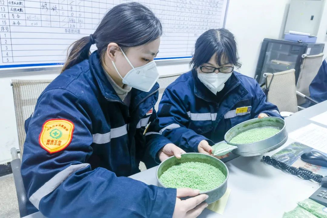 再添新成員！股份公司聚谷氨酸二銨成功下線(圖3)