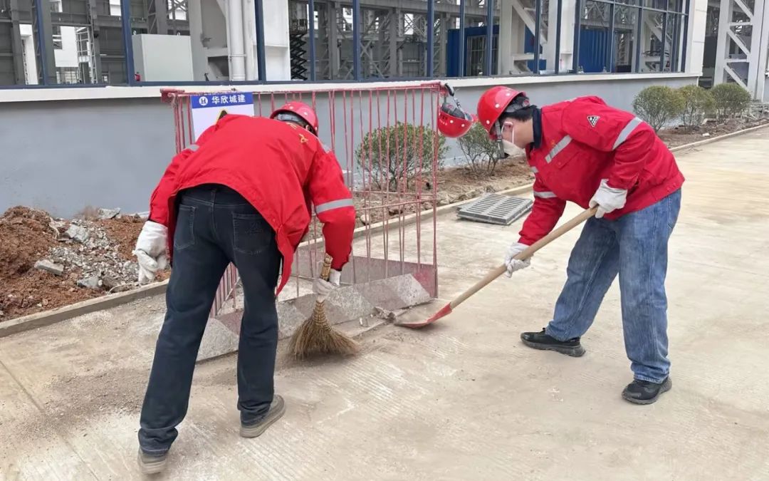 化機(jī)公司開(kāi)展學(xué)雷鋒志愿服務(wù)活動(dòng)