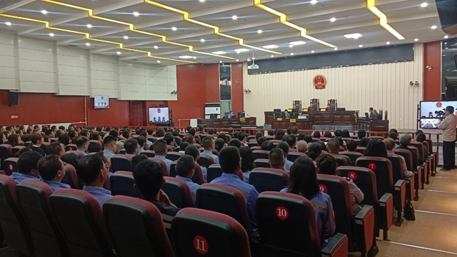 青海宜化：旁聽庭審敲警鐘，紀(jì)法紅線記心間